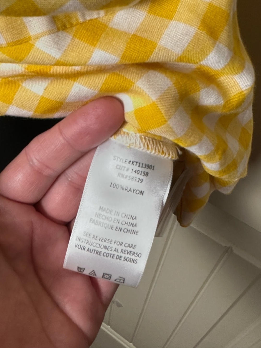 Kut From the Kloth Yellow White Gingham Picnic Plaid Short Sleeve V Neck Shirt S - Picture 6 of 14